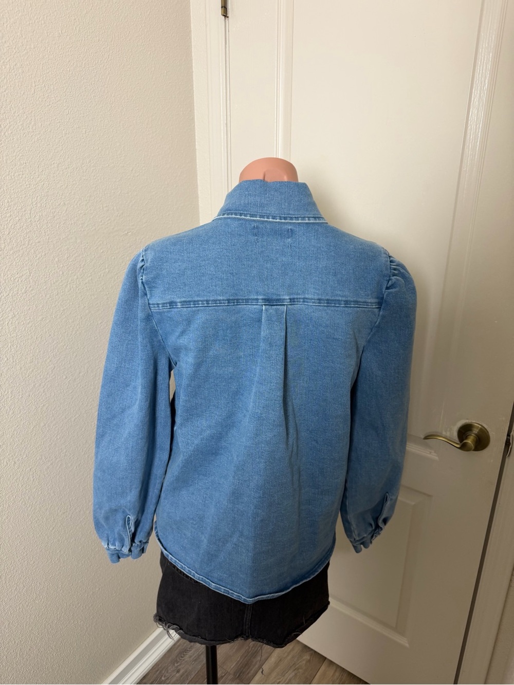 Bagatelle Light Blue Denim Button-Up Shirt Jacket Sz M - Picture 3 of 4